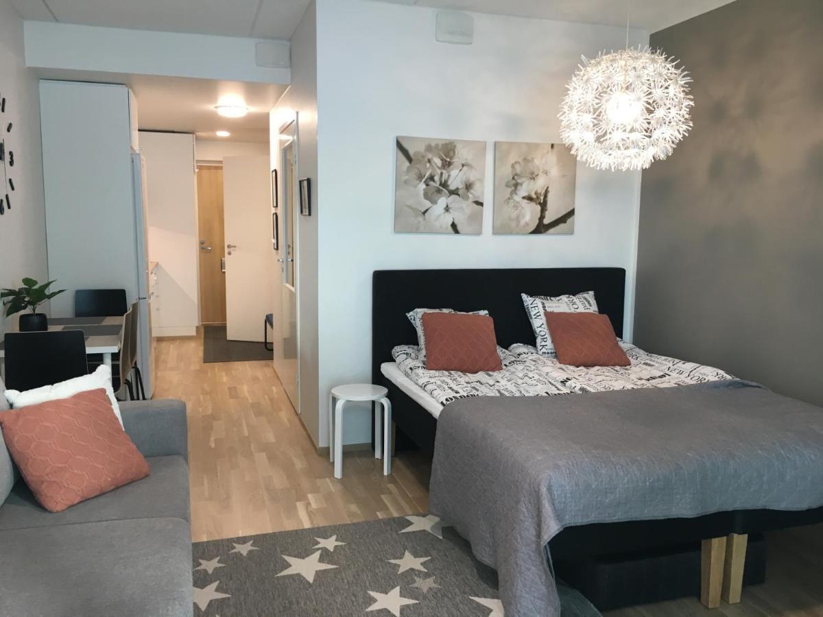 Starhomes Double Lux 10 Oulu Bagian luar foto