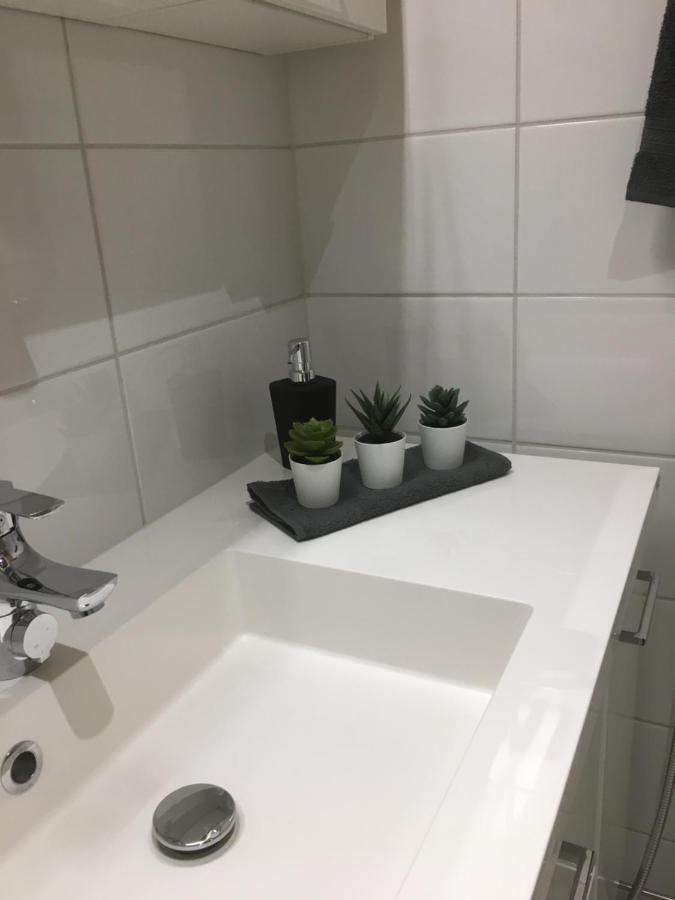 Starhomes Double Lux 10 Oulu Bagian luar foto